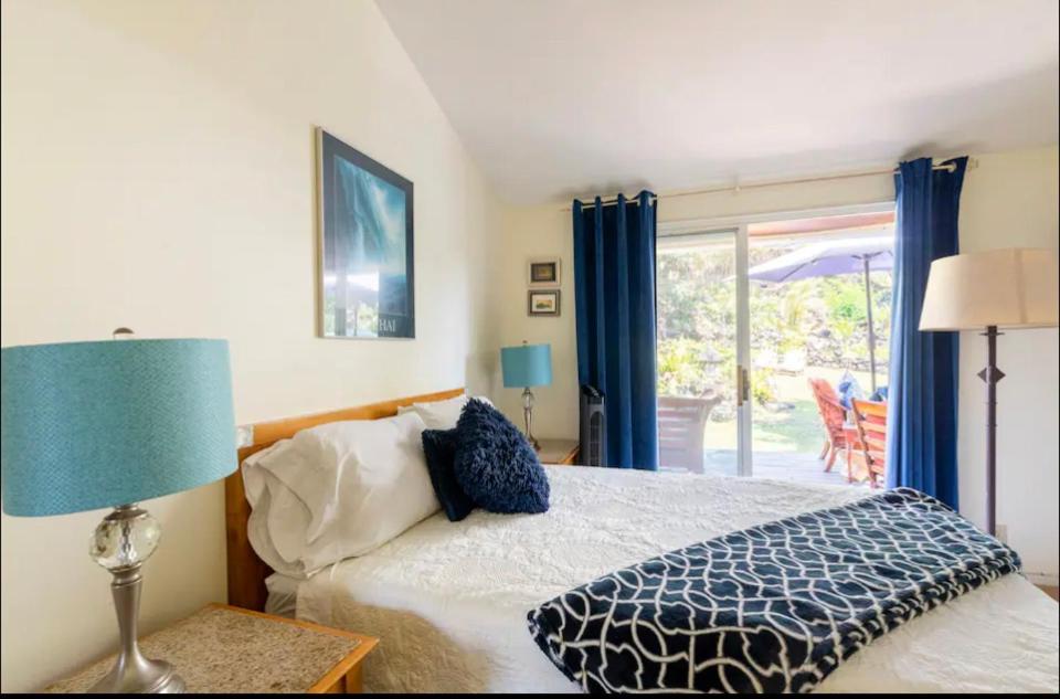 Kona Surf Ohana Hotel ไคลัวโคนา ภายนอก รูปภาพ